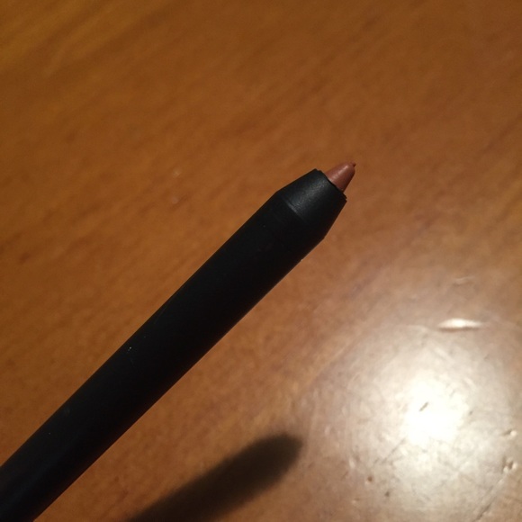 Kylie Cosmetics Lip Liner 👄 - Picture 6 of 8